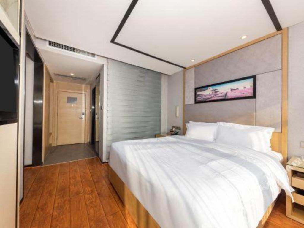 Lavande Hotel Nanchang Ai XI Hu Subway East Station Branch Екстериор снимка