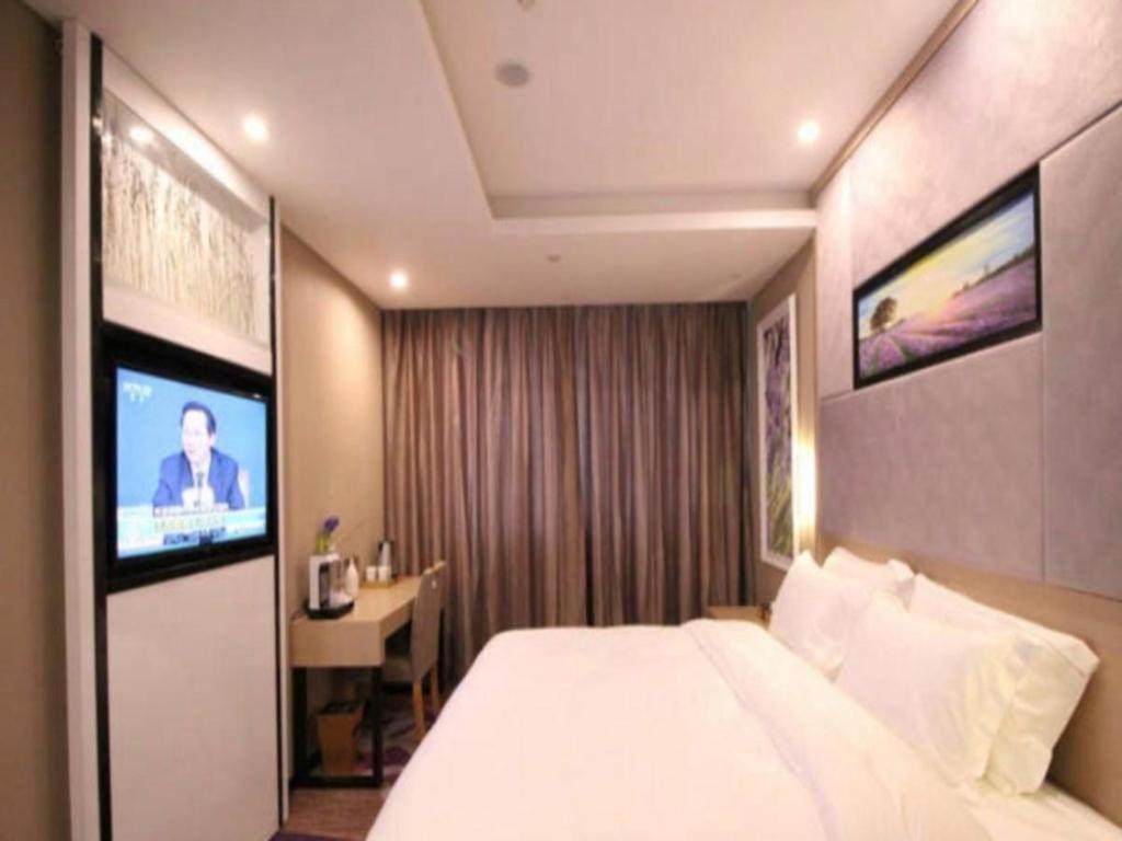 Lavande Hotel Nanchang Ai XI Hu Subway East Station Branch Екстериор снимка