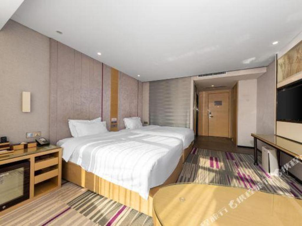 Lavande Hotel Nanchang Ai XI Hu Subway East Station Branch Екстериор снимка