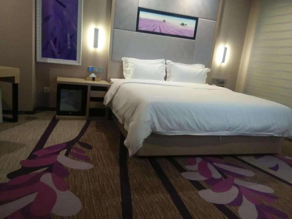 Lavande Hotel Nanchang Ai XI Hu Subway East Station Branch Екстериор снимка