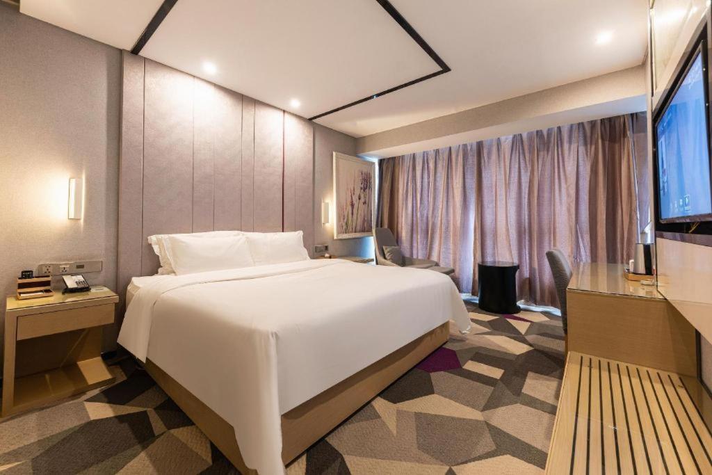 Lavande Hotel Nanchang Ai XI Hu Subway East Station Branch Екстериор снимка