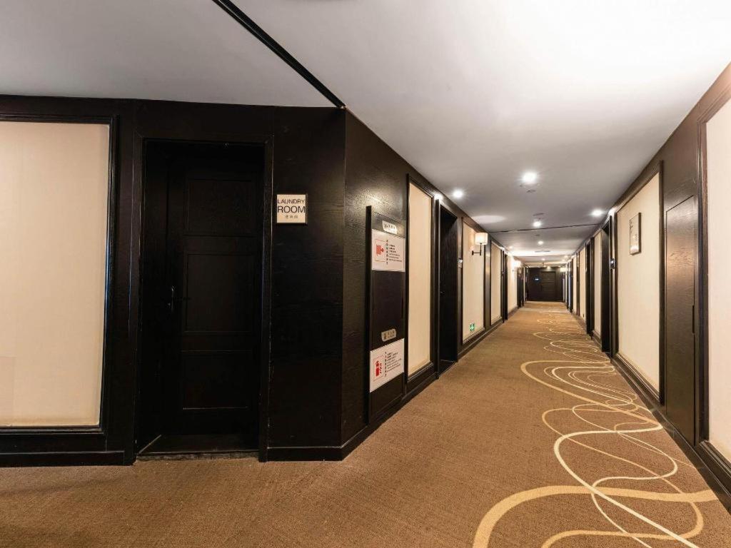 Lavande Hotel Nanchang Ai XI Hu Subway East Station Branch Екстериор снимка